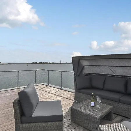 Hausboot 5*